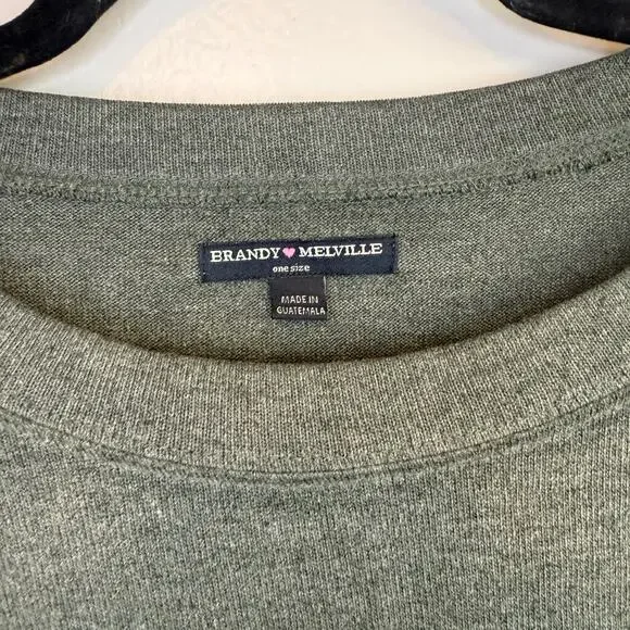 Brandy Melville Women's Cropped Pullover Crew Neck Sweatshirt One Size Green - Picture 2 of 8